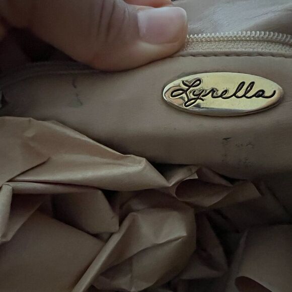 Vintage 1980s Rare Leather Patchwork Quilted Shoulder Purse Lyrella taupe - Picture 7 of 7